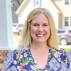 Meet your Posher, Lori